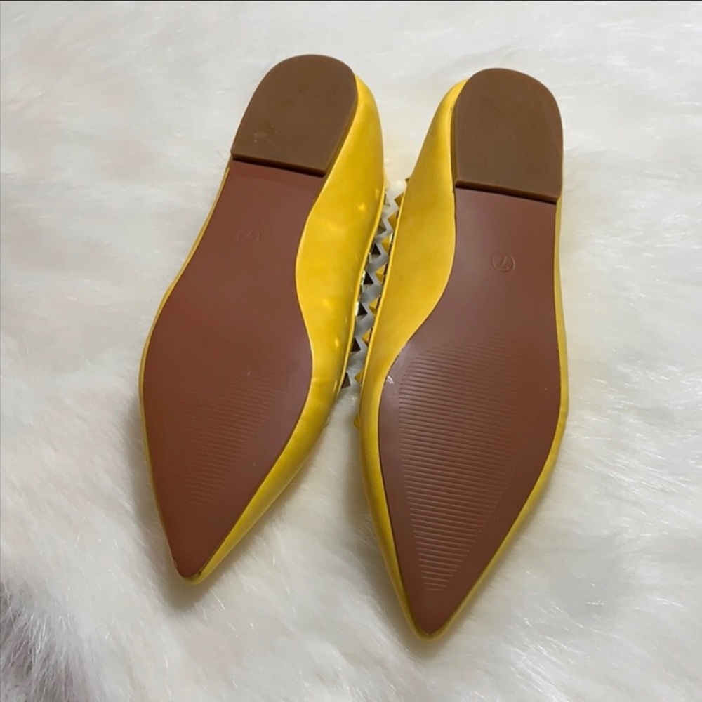NWT Seven7 Canary Yellow Studded Suede Flats - Picture 6 of 7